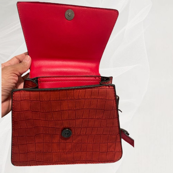 KAYLA+AVA Red Crocodile Purse - Picture 5 of 6